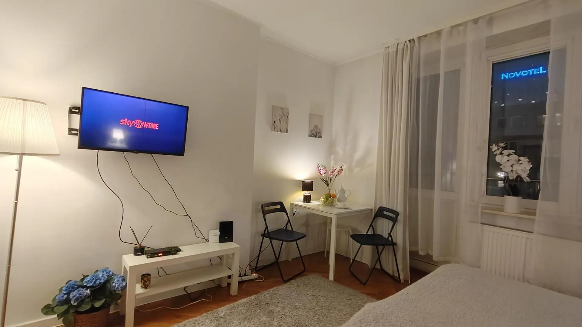 Central Studio Apartments وارسو 0*,