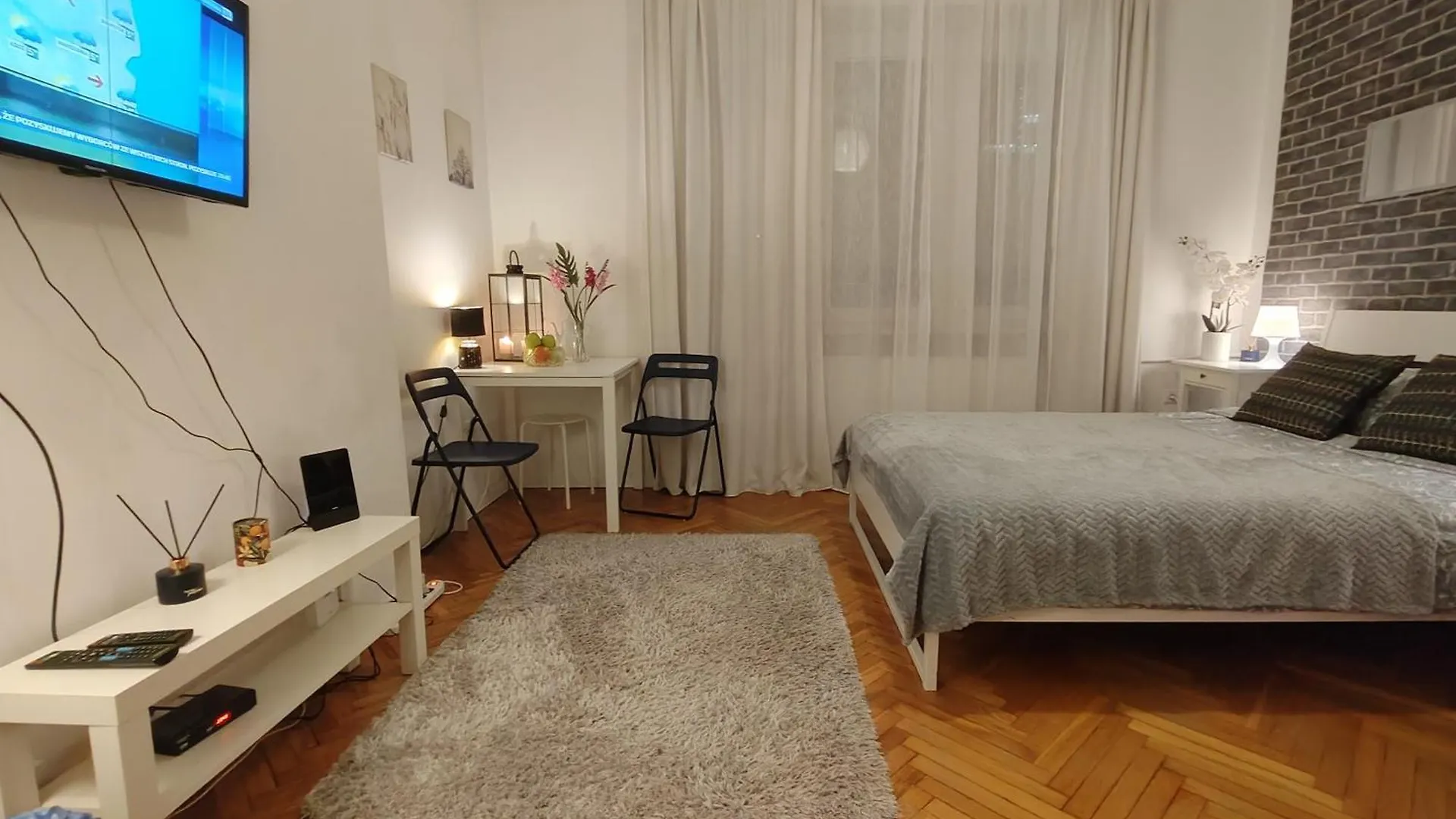 Central Studio Apartments وارسو