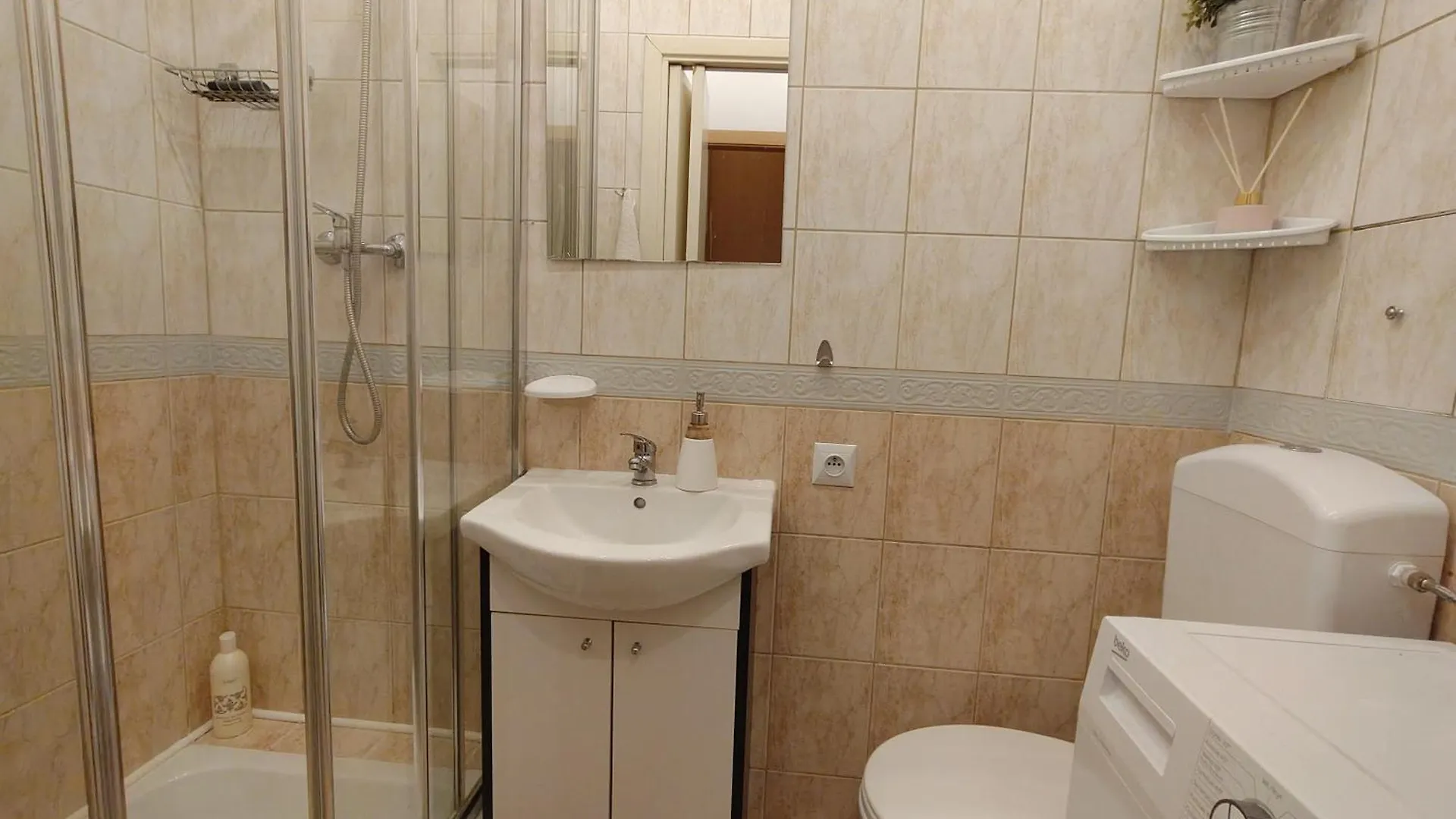 Central Studio Apartments وارسو